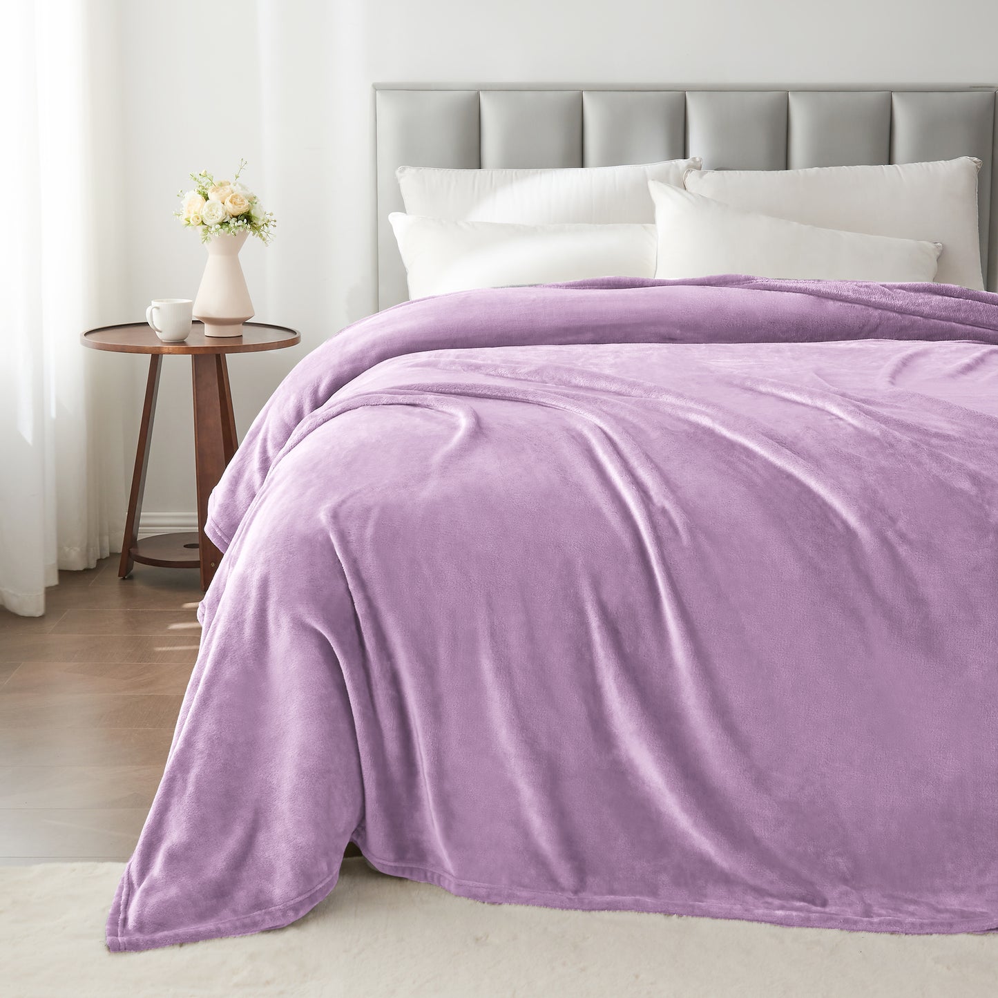 Fleece Blankets Queen Size Throw Blankets for Bed & Couch, Plush Cozy Fuzzy Blanket, Super Soft & Warm Blankets for Fall and Winter