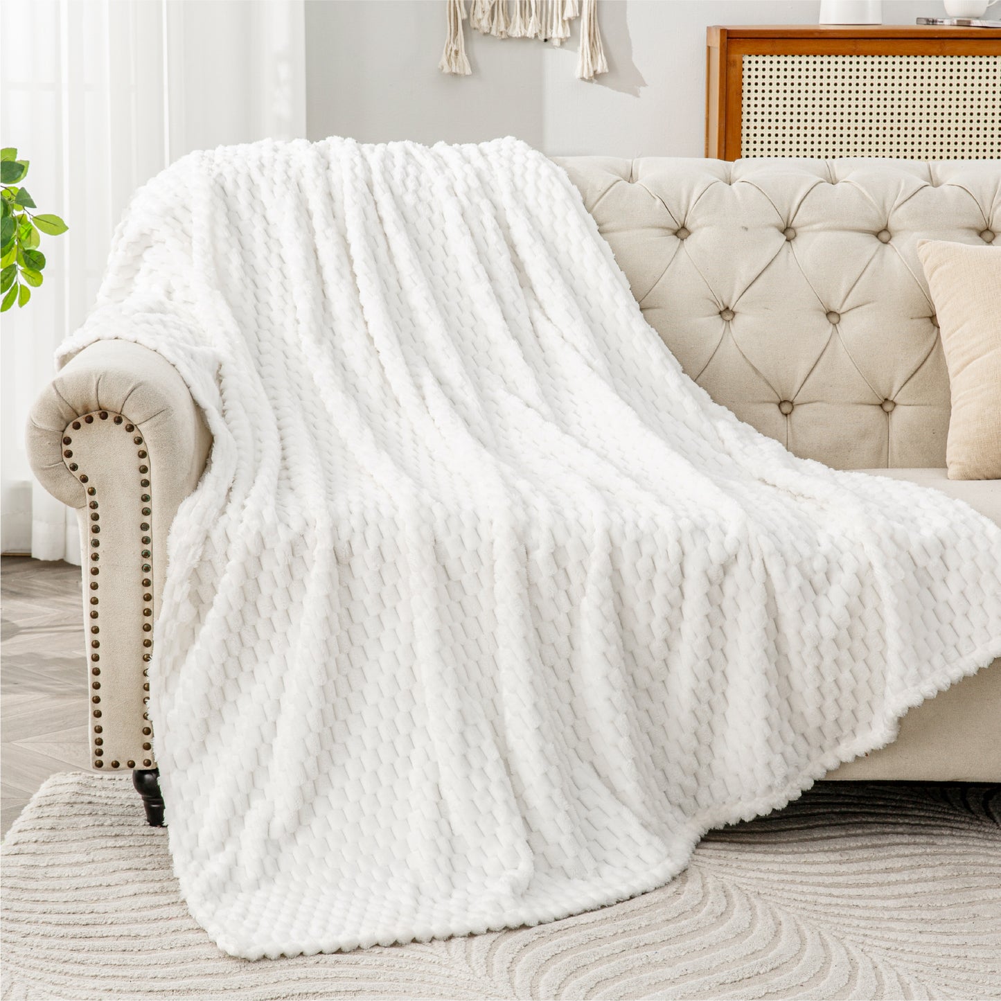 Fleece Blanket for Couch & Bed - 3D Jacquard Decorative Blanket, Super Soft and Cozy Warm Fuzzy Blanket for Winter