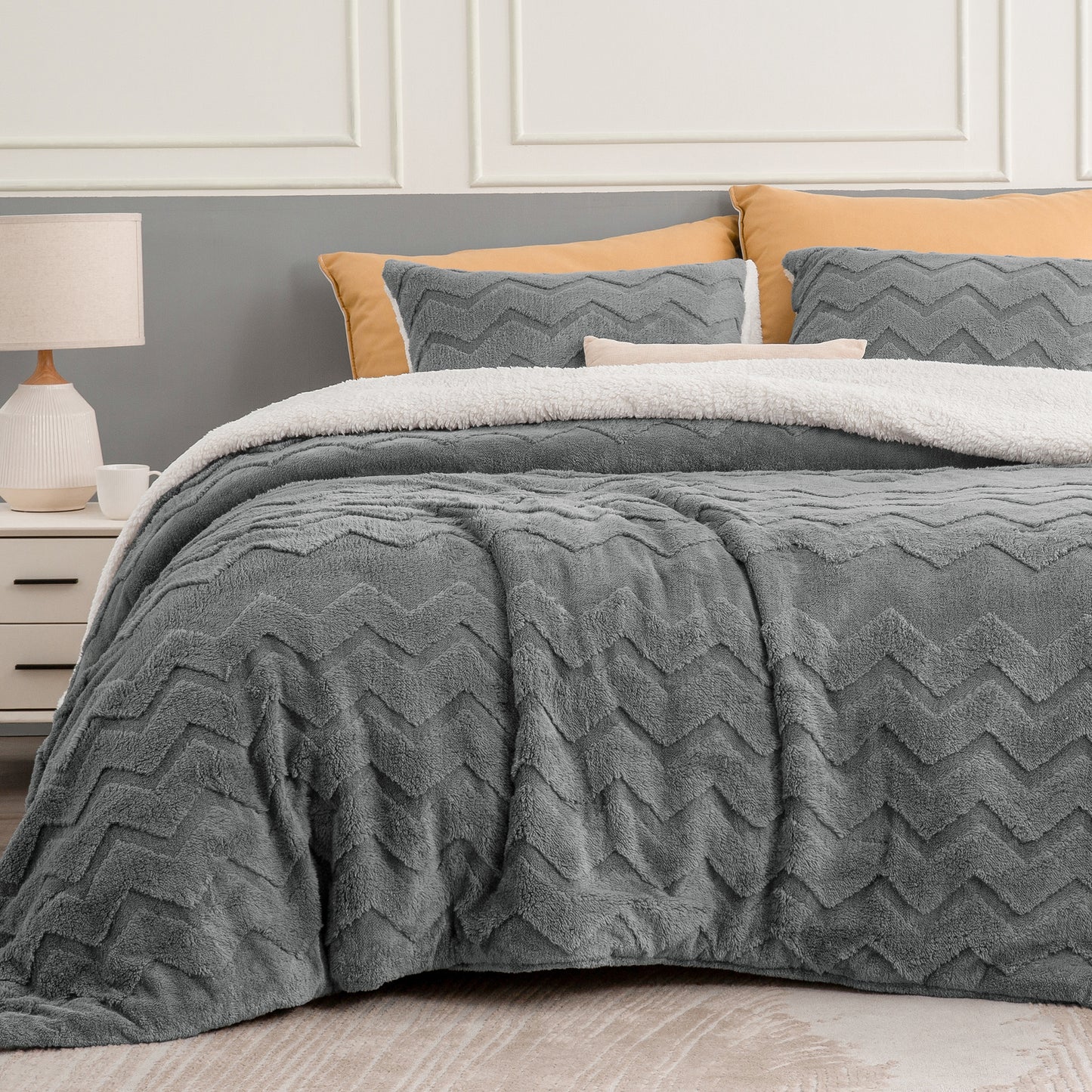 Fluffy Twin Comforter Set - Super Soft Sherpa Black Comforter for Twin Size Bed, Luxury Warm Bedding Set for Winter, Fuzzy Bed Set 2 piece