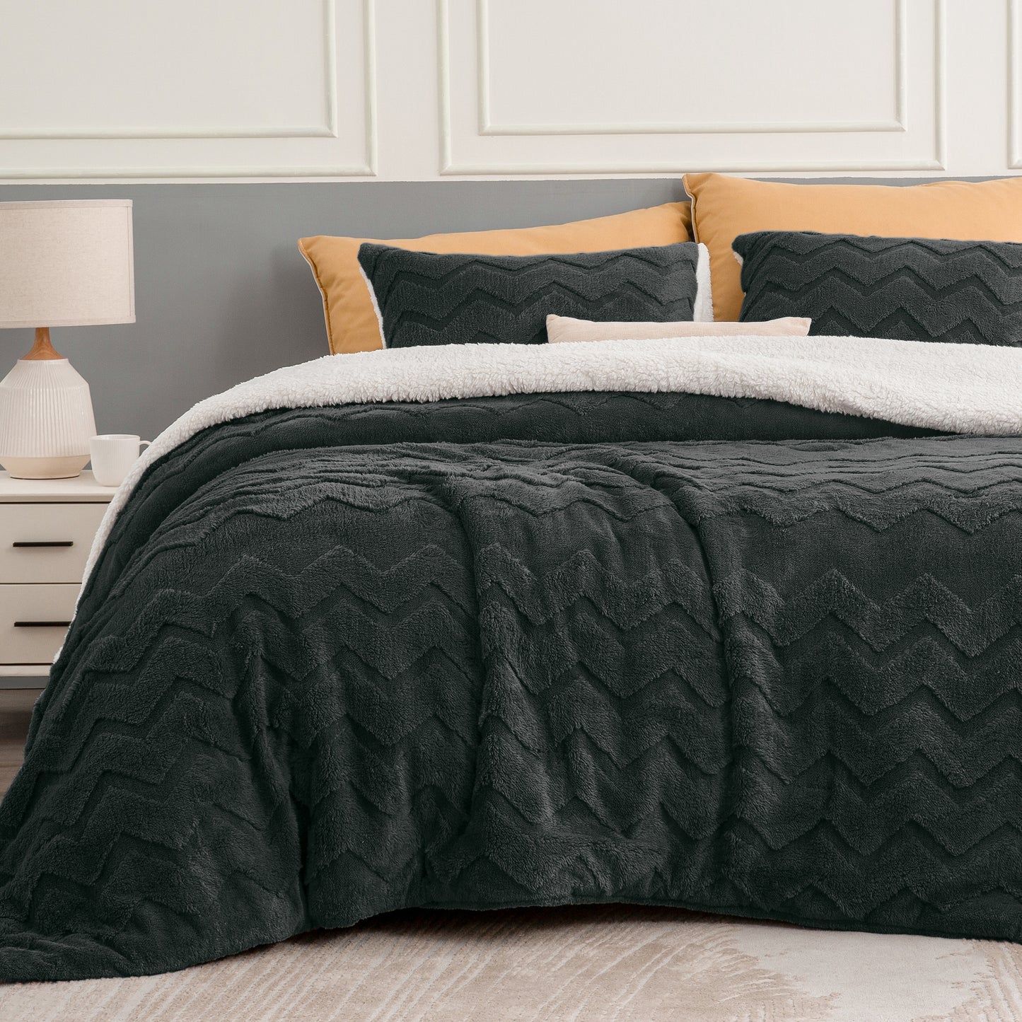 Fluffy Twin Comforter Set - Super Soft Sherpa Black Comforter for Twin Size Bed, Luxury Warm Bedding Set for Winter, Fuzzy Bed Set 2 piece