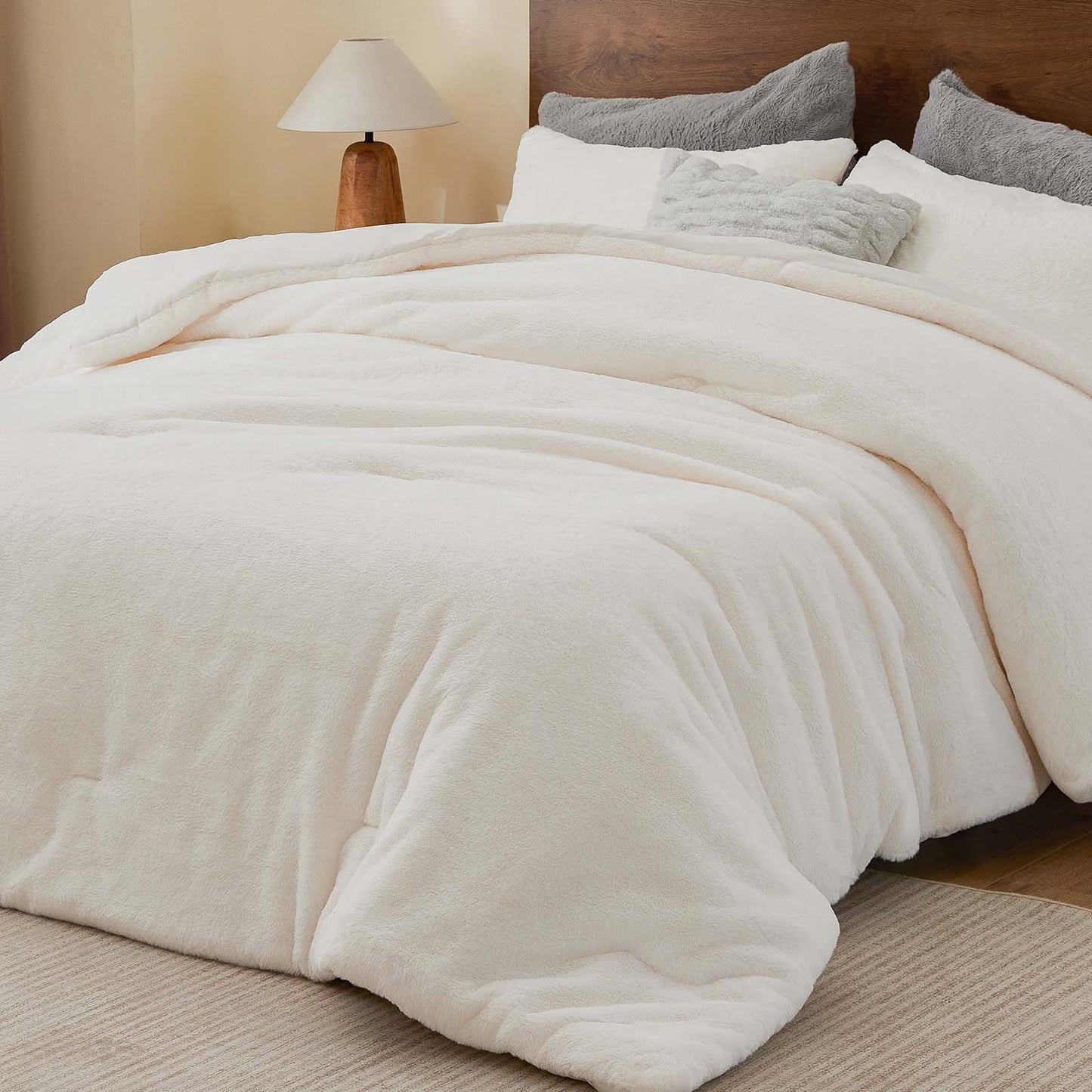 BEDELITE Faux Fur Fleece Queen Comforter Set - Fluffy & Warm Grey Comforter Queen Size,Ultra Soft and Cozy Winter Bedding Set,Fuzzy Thick Bed Set,1 Comforter and 2 Pillowcases
