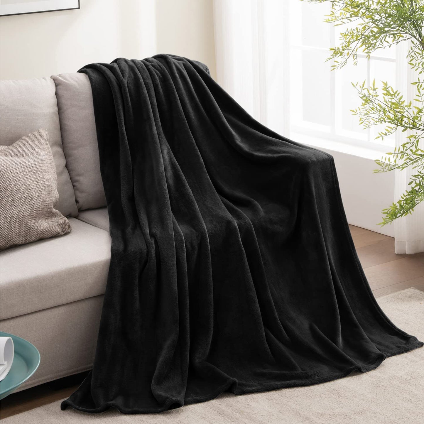 Fleece Blanket Throw Blanket for Couch & Bed, Plush Cozy Fuzzy Blanket, Super Soft & Warm Blankets for Fall and Winter