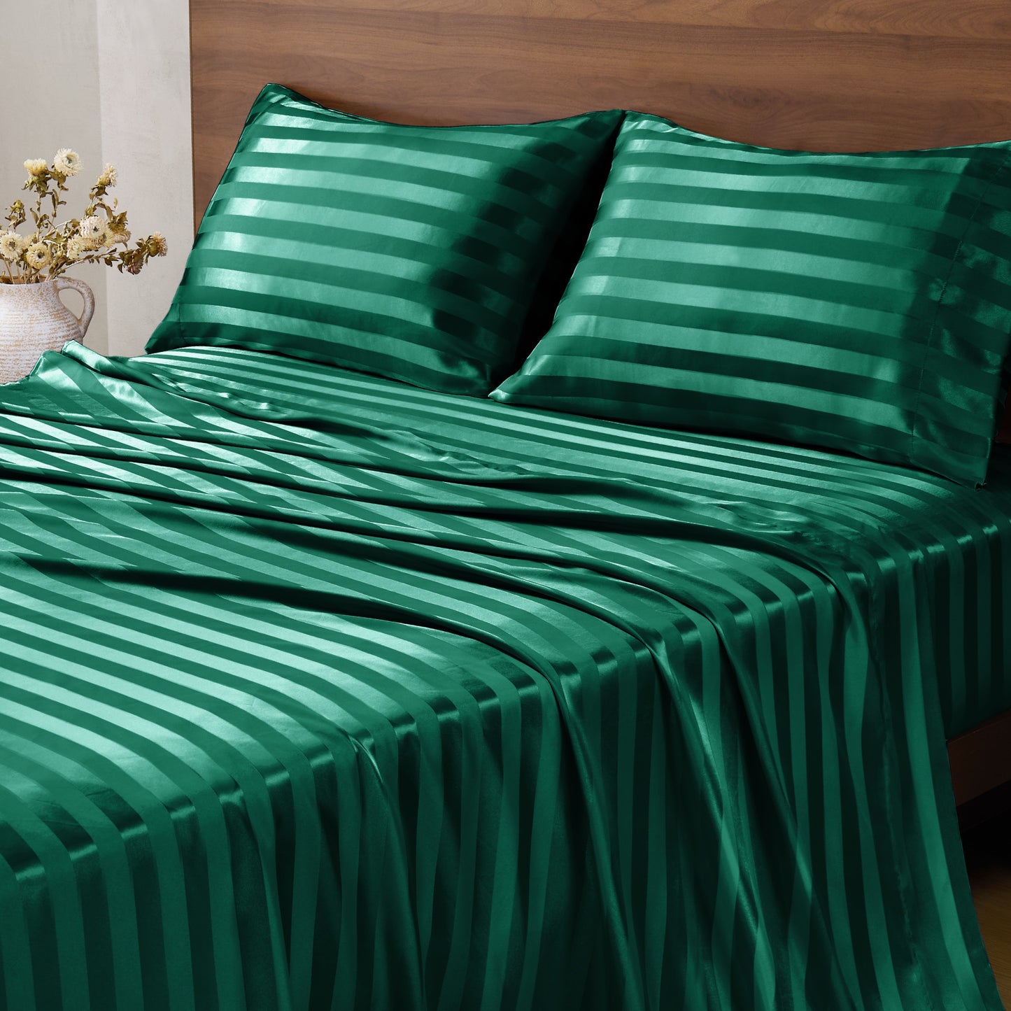 BEDELITE Satin Sheets, Luxury Jacquard Striped Bedsheets Set with Elastic Corner Straps, Similar to Silk Sheets Set with 1 Deep Pocket Fitted Sheet, 1 Flat Sheet, & Pillowcases