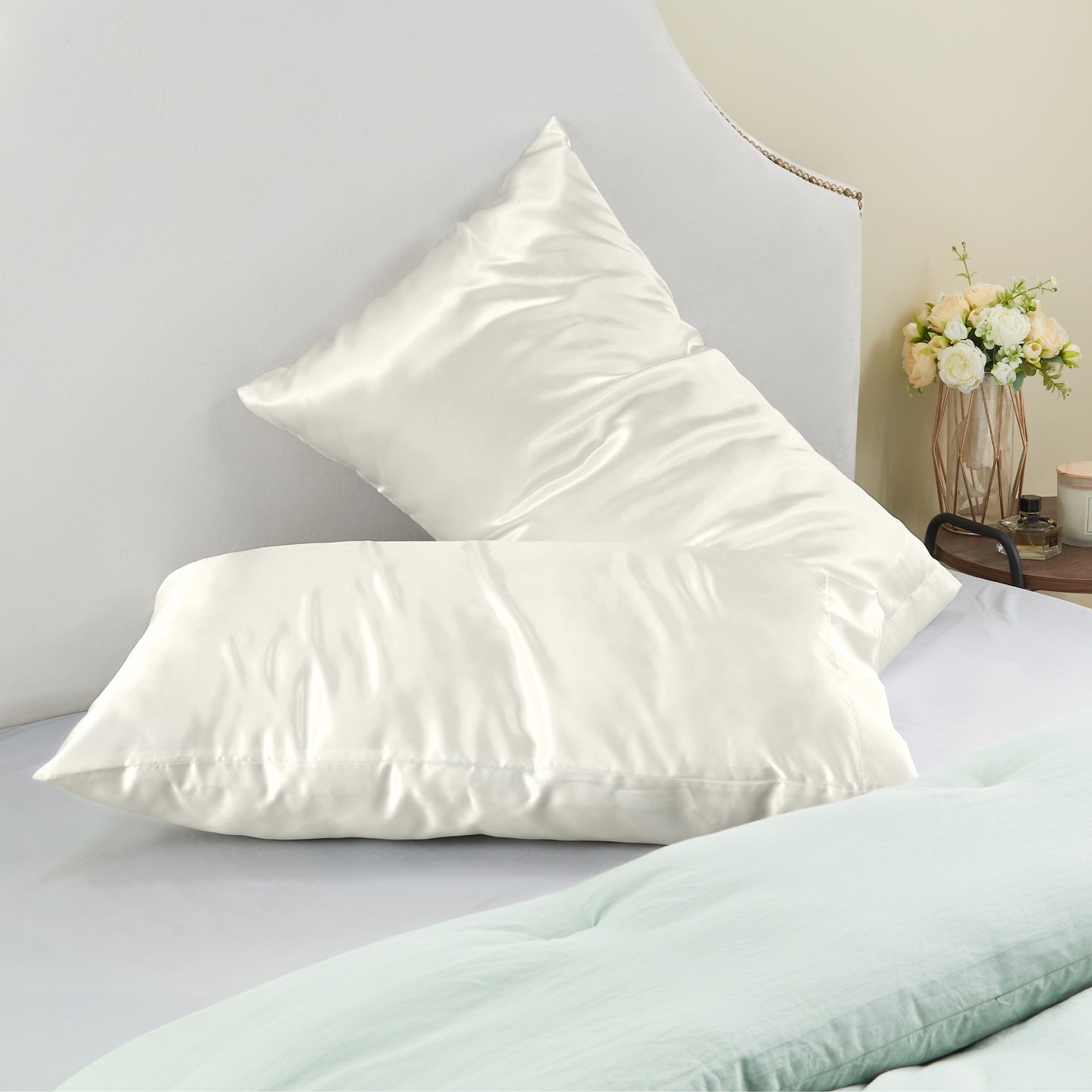 Satin Silk Pillowcase for Hair and Skin, Pillow Cases Set of 2 Pack, Super Soft Silky Pillow Case with Envelope Closure