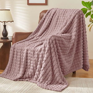3D Checkered Jacquard Throw Blanket Berry