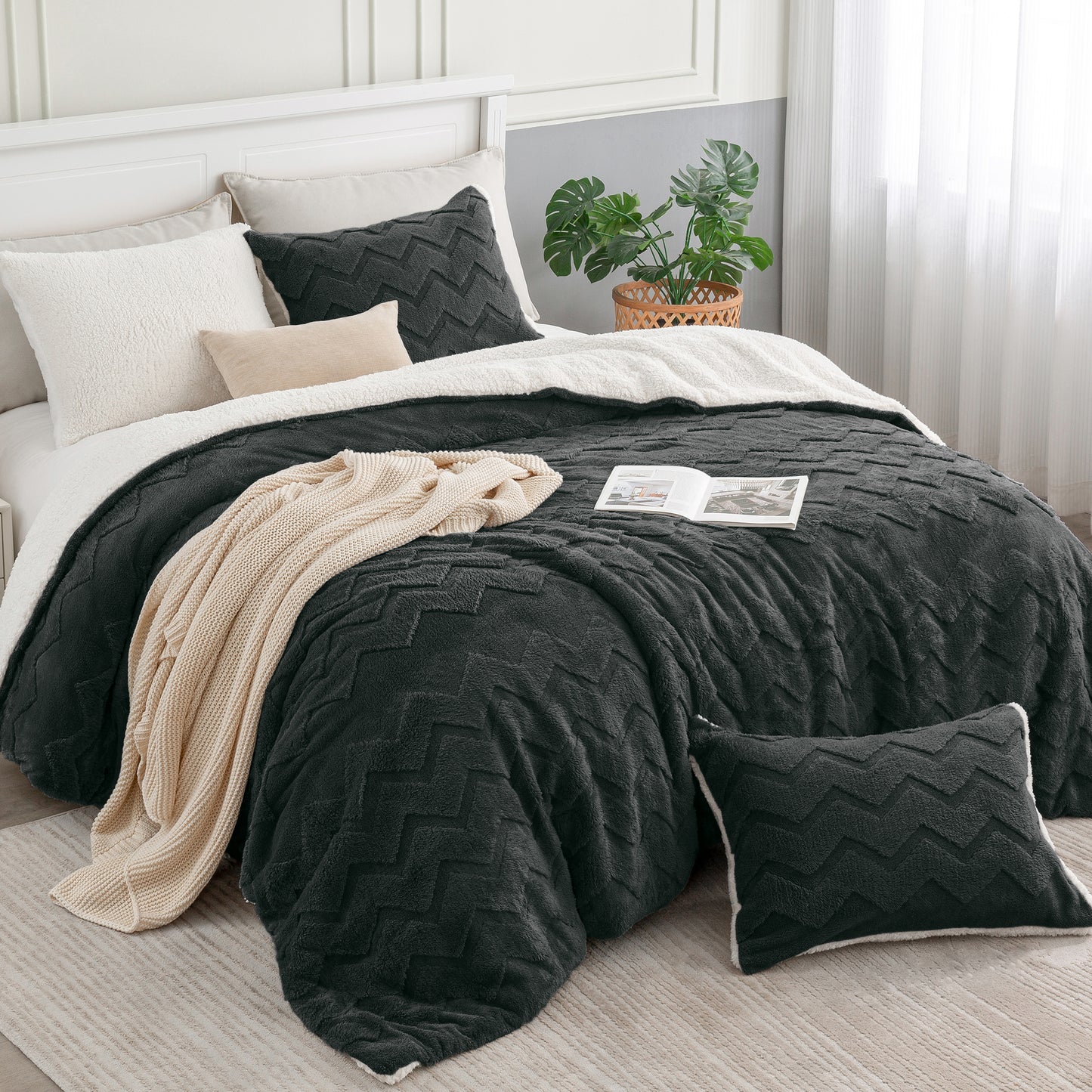 Fluffy Twin Comforter Set - Super Soft Sherpa Black Comforter for Twin Size Bed, Luxury Warm Bedding Set for Winter, Fuzzy Bed Set 2 piece