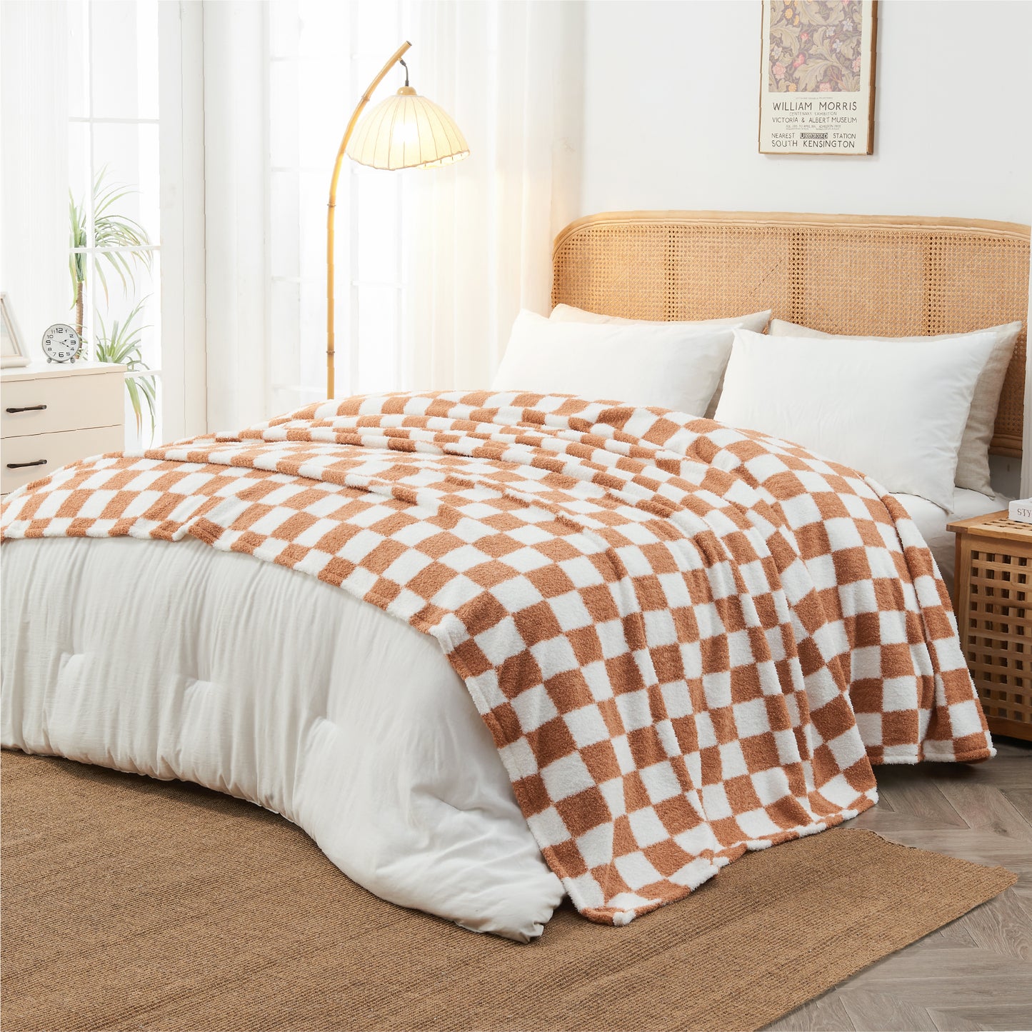 Checkered Blankets Queen Size - Ultra Soft Cozy Knit Fluffy Blanket, 350GSM Thick Warm Winter Large Blanket for Couch, Bed