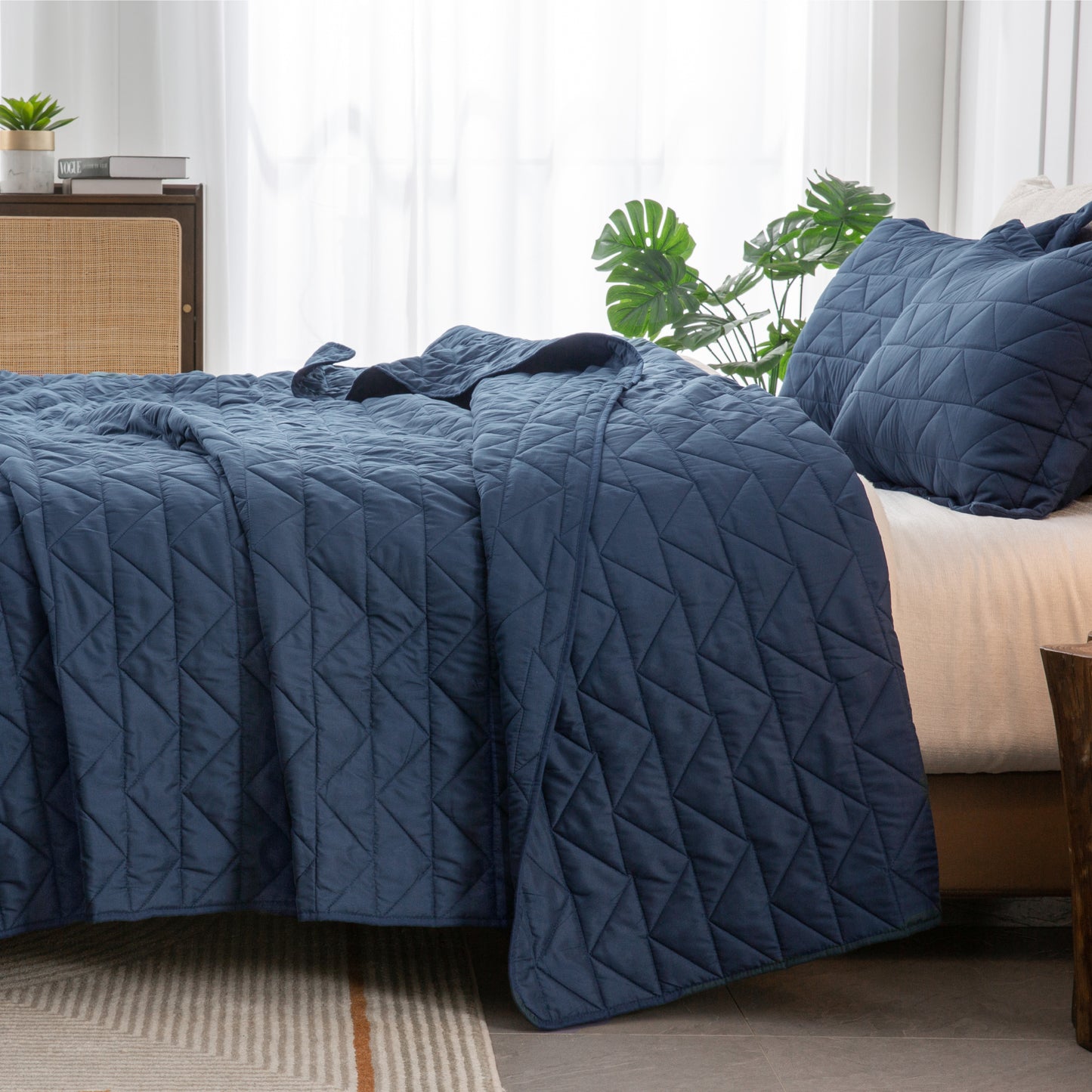 Quilts Sets - Summer Lightweight Bedspreads - Soft Modern Weave Pattern Coverlet Bed Set - 3 Piece (1 Quilt 90" x 96" + 2 Pillow Shams 20" x 26")