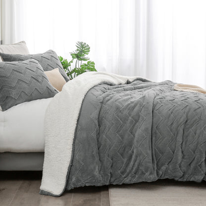 Fluffy Twin Comforter Set - Super Soft Sherpa Black Comforter for Twin Size Bed, Luxury Warm Bedding Set for Winter, Fuzzy Bed Set 2 piece