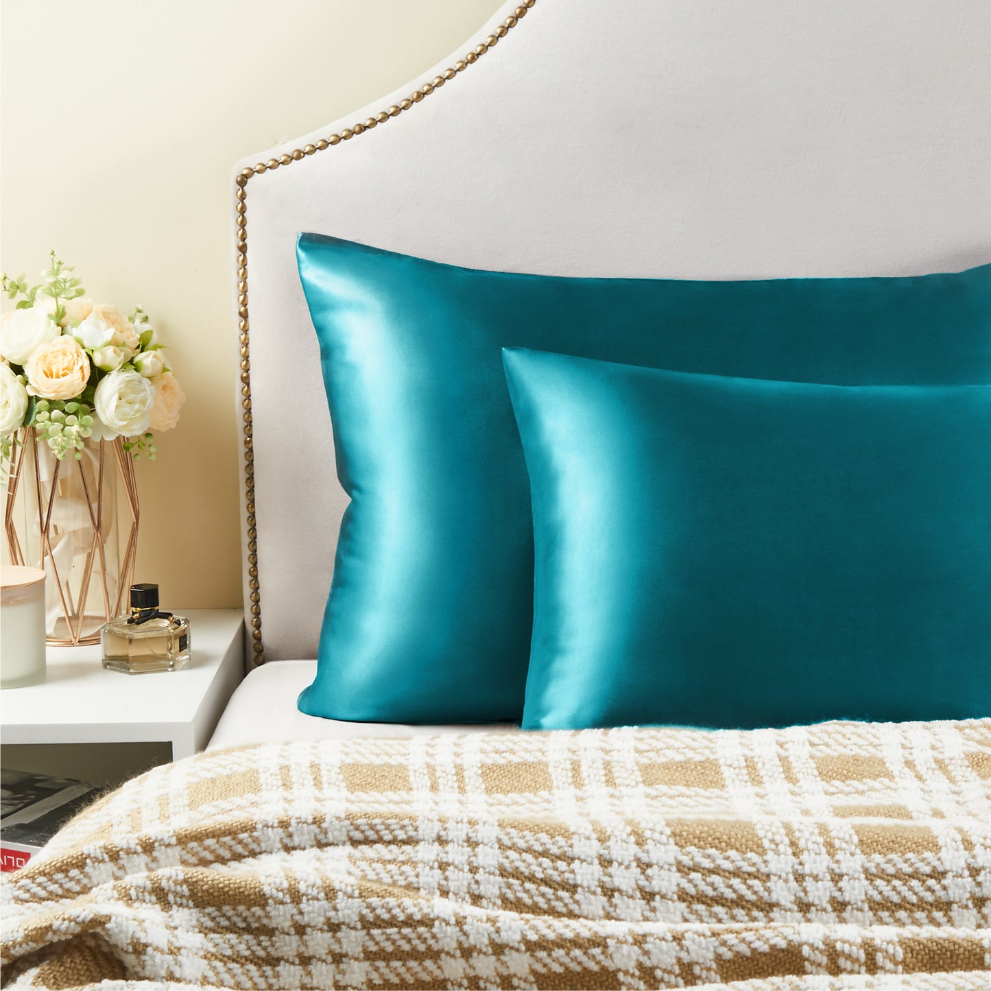 Satin Silk Pillowcase for Hair and Skin, Pillow Cases Set of 4 Pack Super Soft Pillow Case with Envelope Closure