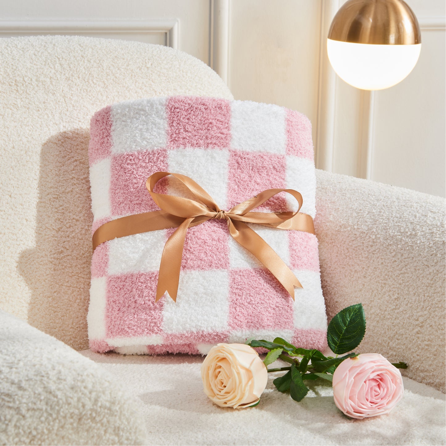 Checkered Blanket - Ultra Soft Cozy Knit Fluffy Blanket, 350GSM Thick Warm Winter Throw Blanket for Couch, Bed, Travel