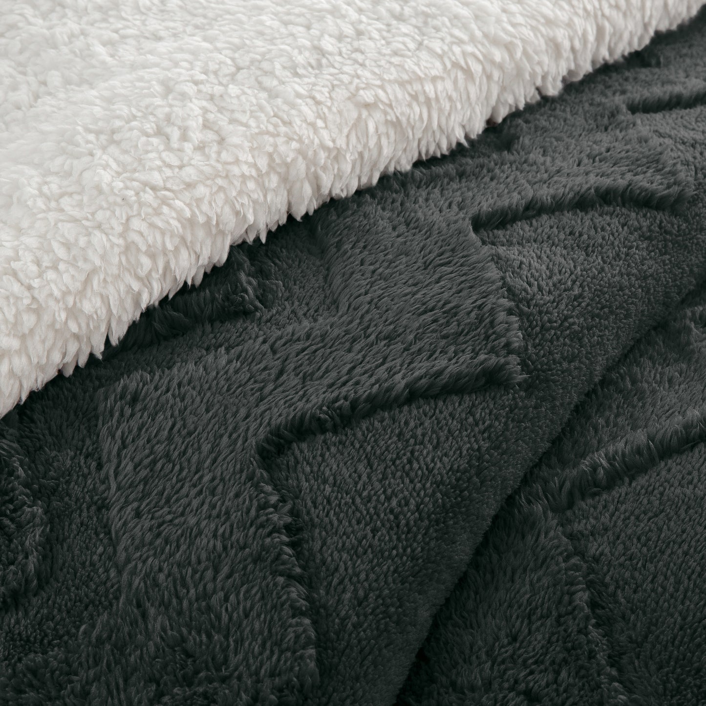 Fluffy Twin Comforter Set - Super Soft Sherpa Black Comforter for Twin Size Bed, Luxury Warm Bedding Set for Winter, Fuzzy Bed Set 2 piece