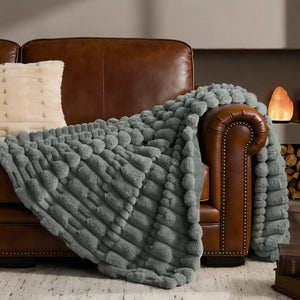BEDELITE Faux Fur Grey Throw Blanket