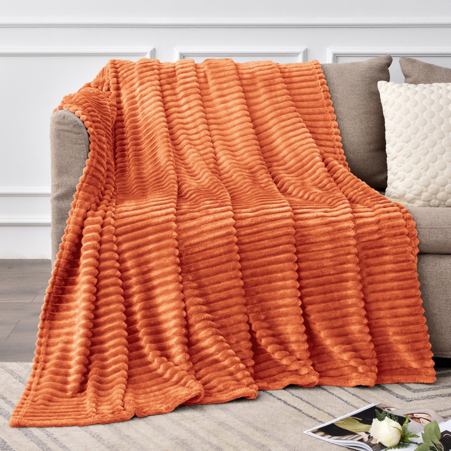 Fleece Blanket - 3D Ribbed Jacquard Decorative Throw Blanket for Couch & Bed, Lightweight Warm Cozy Soft Fuzzy Blankets All Seasons Suitable