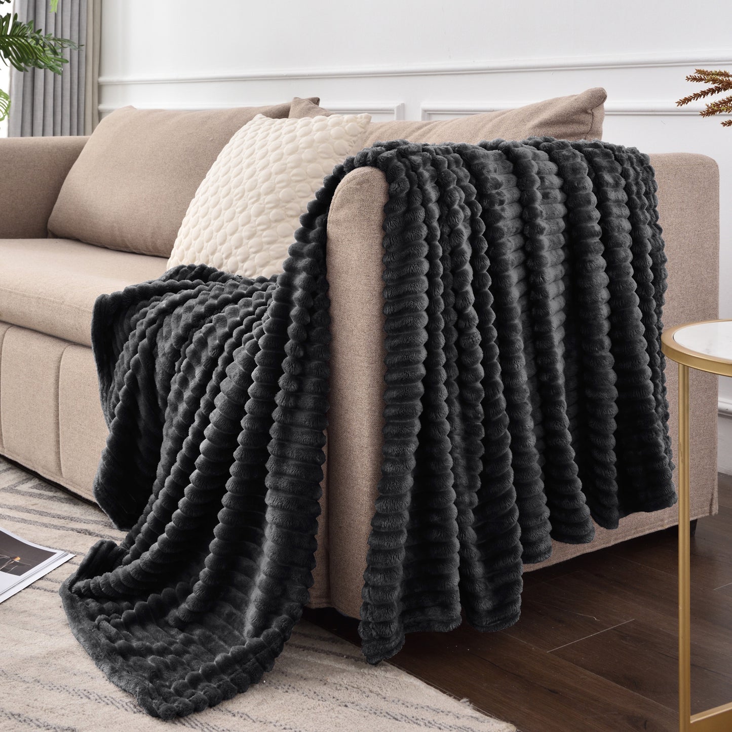 Fleece Blanket - 3D Ribbed Jacquard Decorative Throw Blanket for Couch & Bed, Lightweight Warm Cozy Soft Fuzzy Blankets All Seasons Suitable