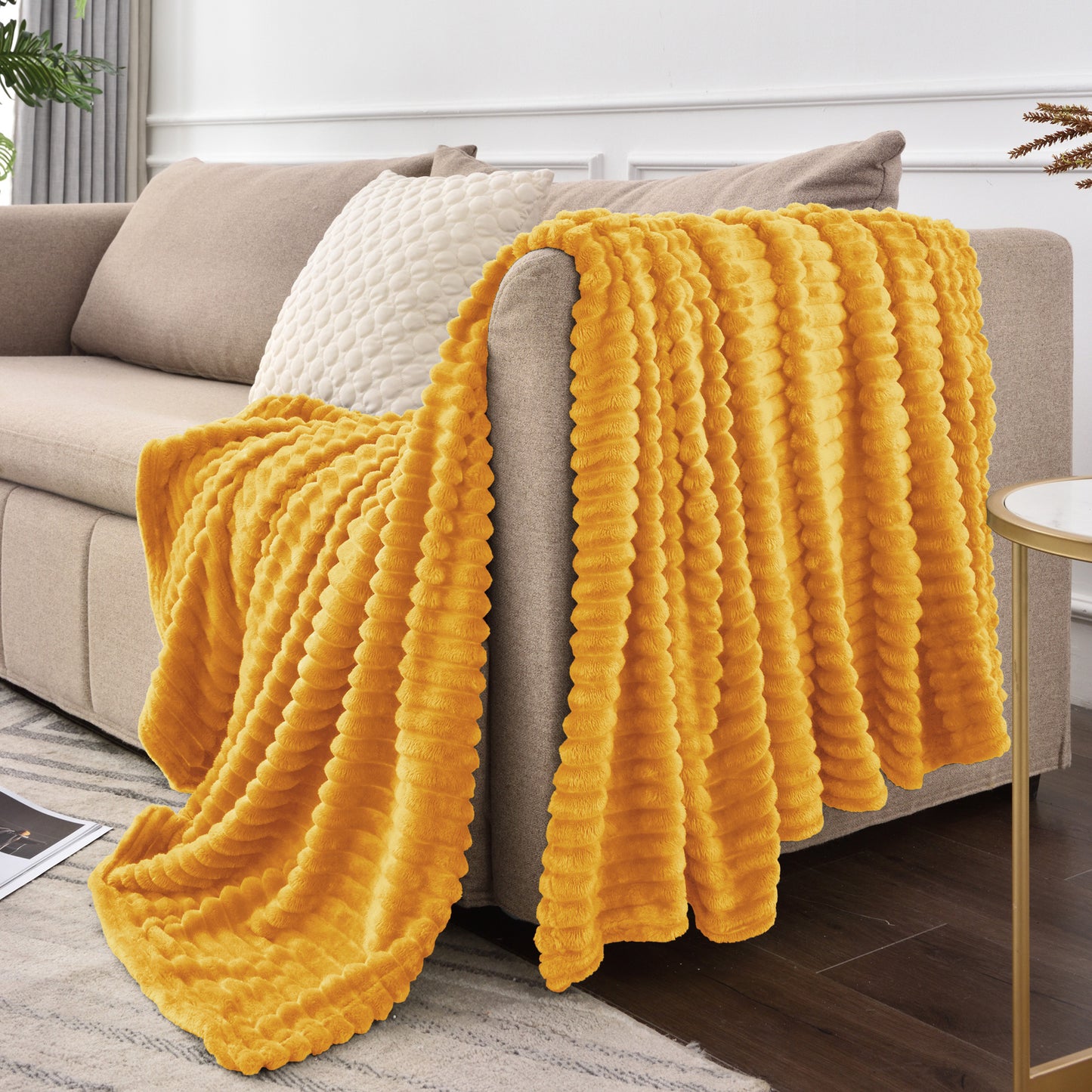 Fleece Blanket - 3D Ribbed Jacquard Decorative Throw Blanket for Couch & Bed, Lightweight Warm Cozy Soft Fuzzy Blankets All Seasons Suitable
