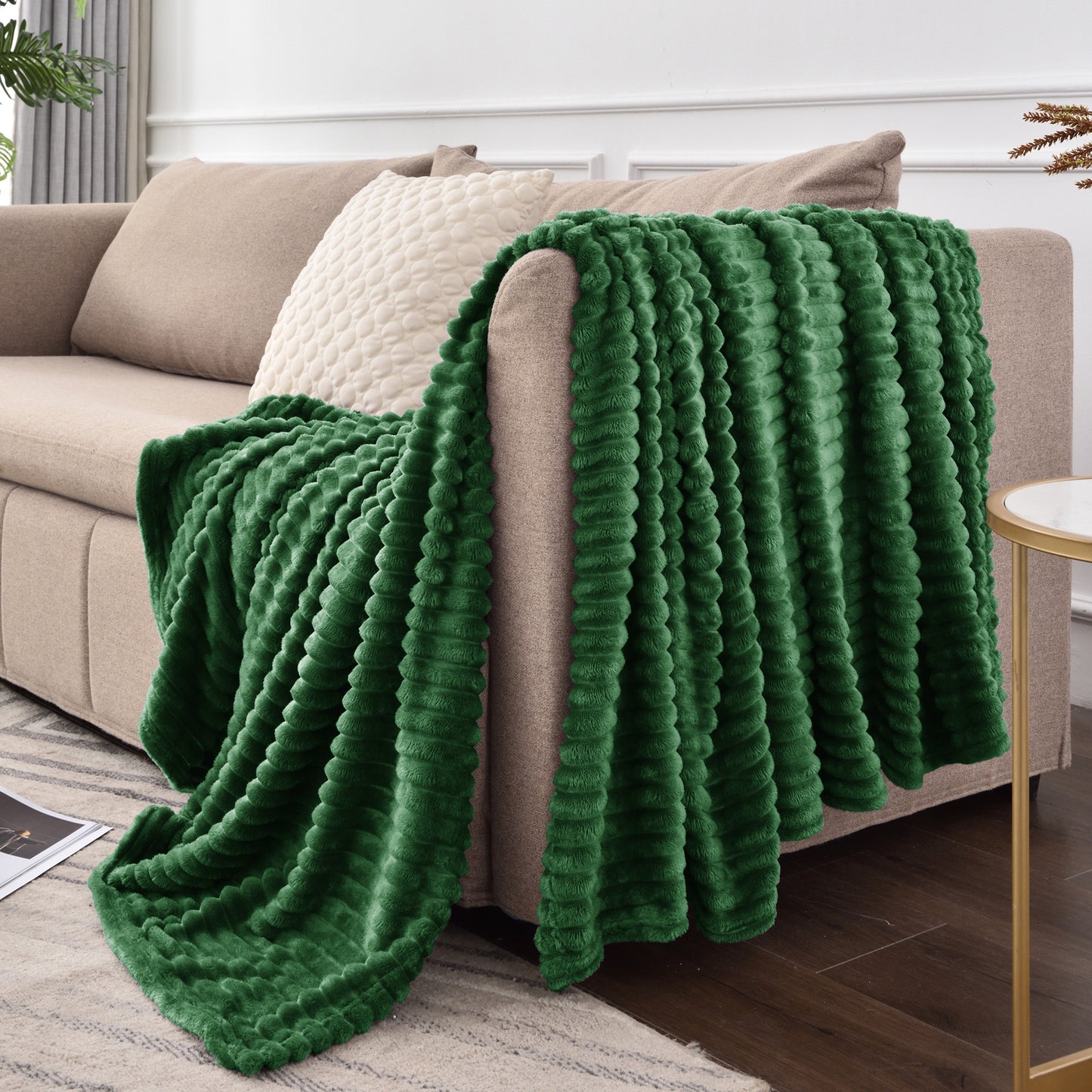 Fleece Blanket - 3D Ribbed Jacquard Decorative Throw Blanket for Couch & Bed, Lightweight Warm Cozy Soft Fuzzy Blankets All Seasons Suitable