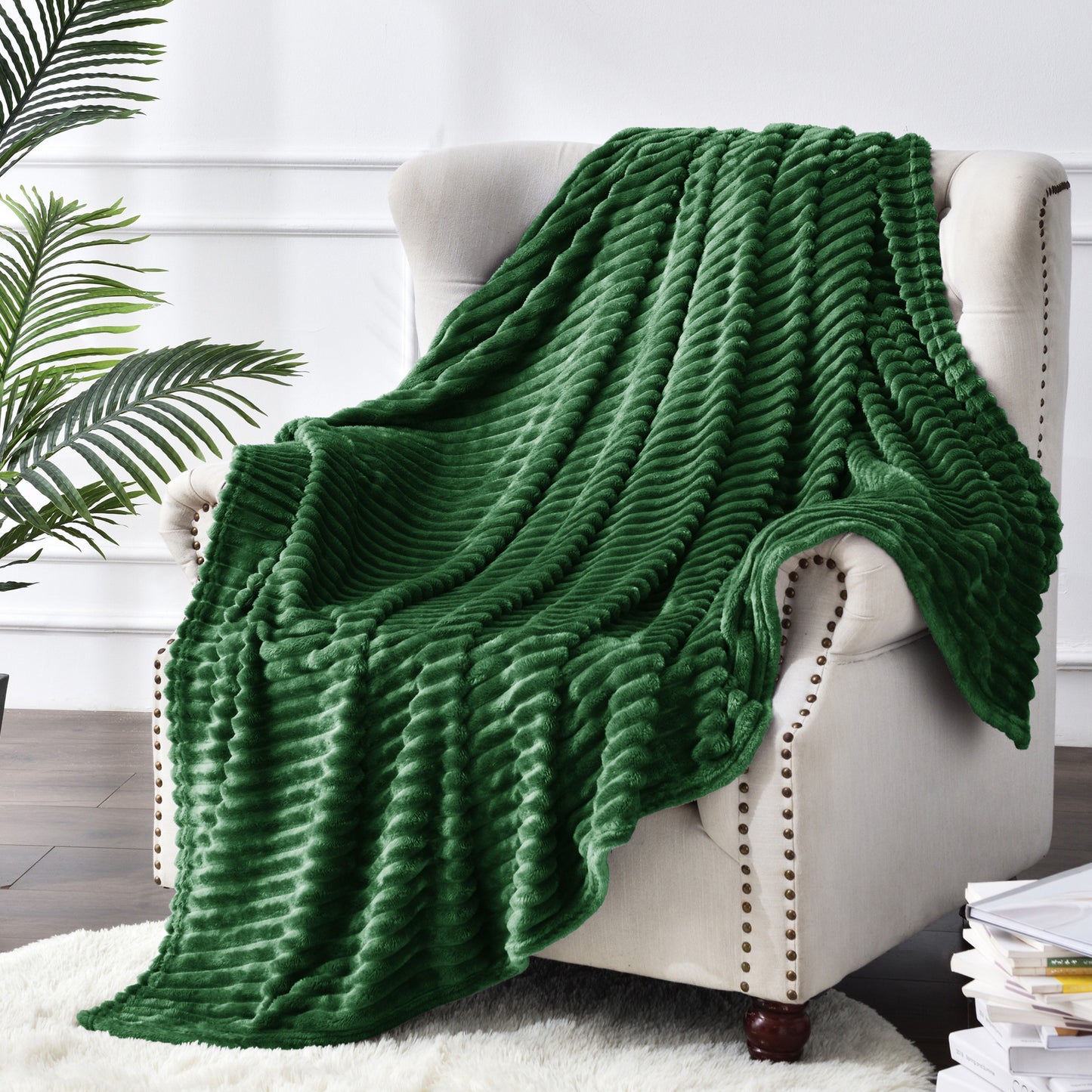 Fleece Blanket - 3D Ribbed Jacquard Decorative Throw Blanket for Couch & Bed, Lightweight Warm Cozy Soft Fuzzy Blankets All Seasons Suitable