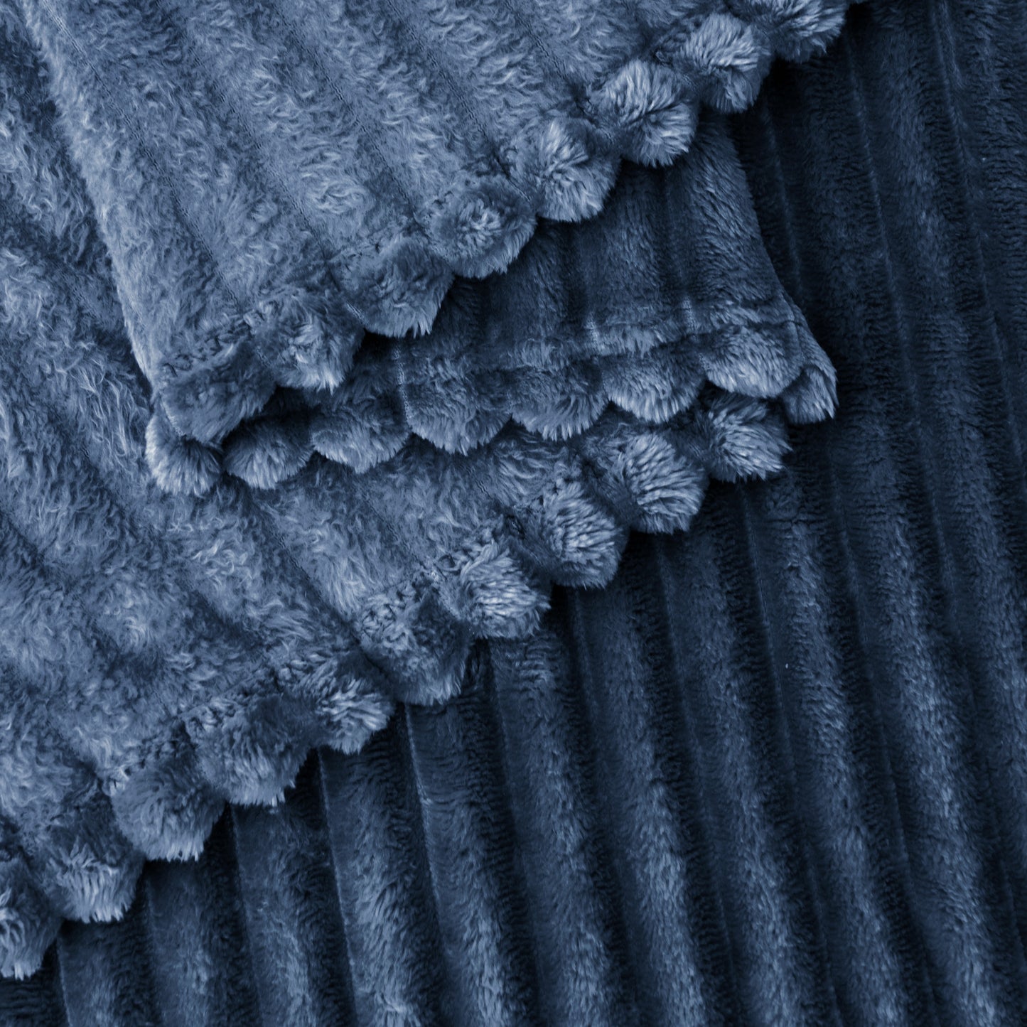 Fleece Blanket - 3D Ribbed Jacquard Decorative Throw Blanket for Couch & Bed, Lightweight Warm Cozy Soft Fuzzy Blankets All Seasons Suitable
