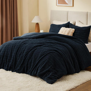 Fluffy Navy Faux Fur Bedding