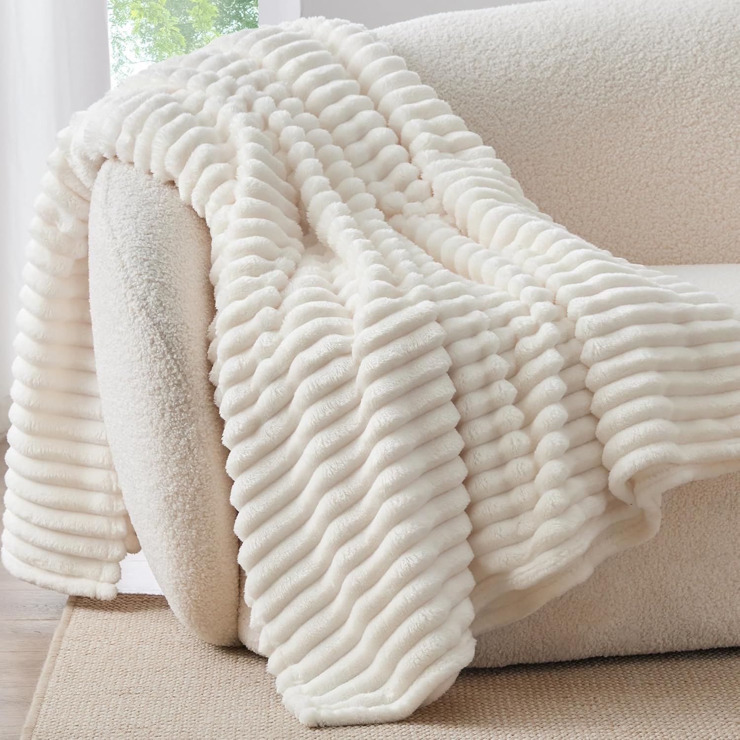  Fluffy Cream White Blanket