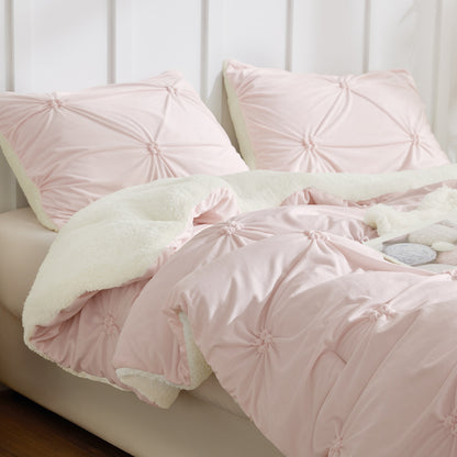BEDELITE Pintuck Fluffy Comforter Set - Super Soft Sherpa Comforter , Luxury Warm Bedding Set for Winter, Fuzzy Bed Set