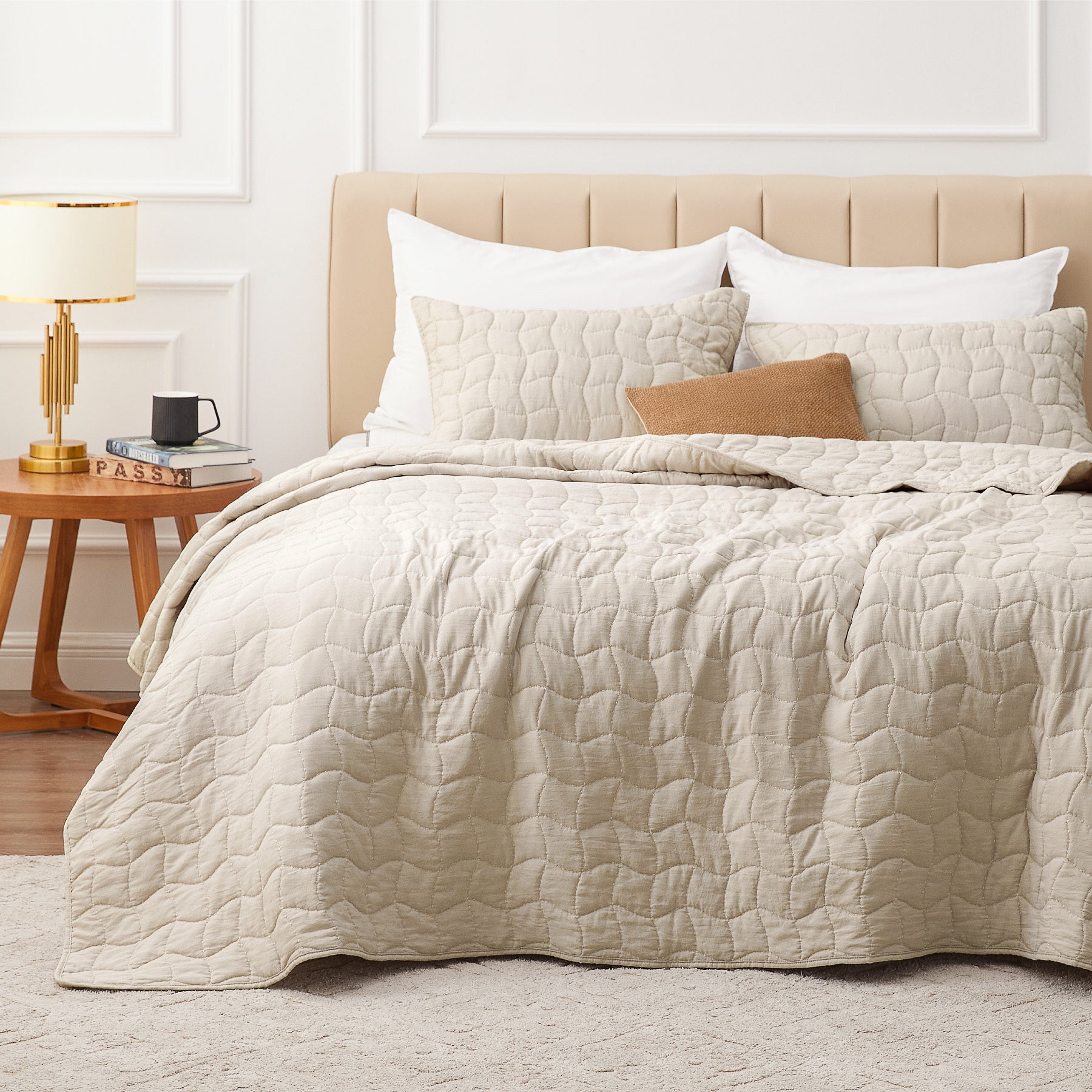BEDELITE Ultra Soft Bone Quilt Set Flag Linen 3 Piece - Modern Style Bed Quilt with Rice Stitch Embroidery - Nature Bedspread Coverlet for All Seasons (Linen, Includes 1 Quilt and 2 Pillow Shams)