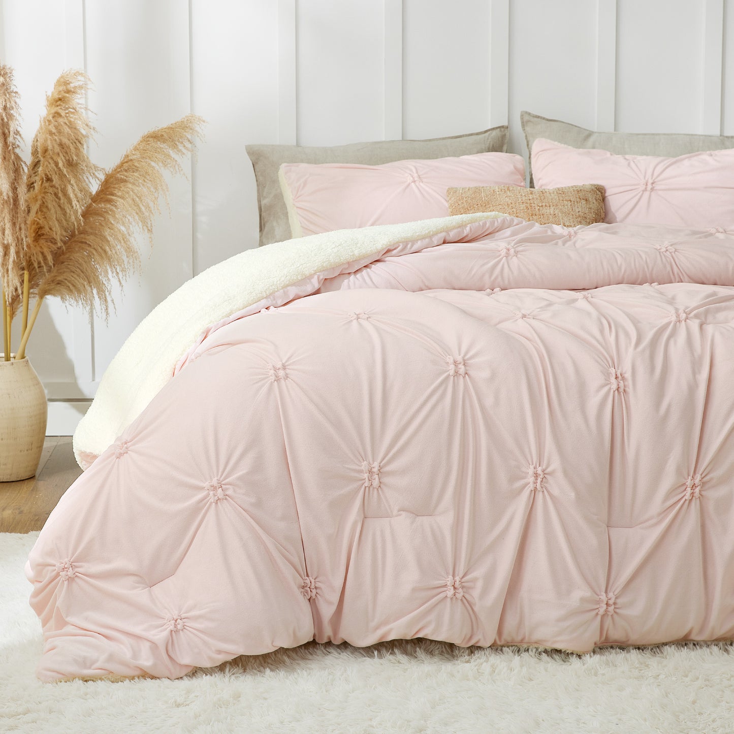 BEDELITE Pintuck Fluffy Comforter Set - Super Soft Sherpa Comforter , Luxury Warm Bedding Set for Winter, Fuzzy Bed Set