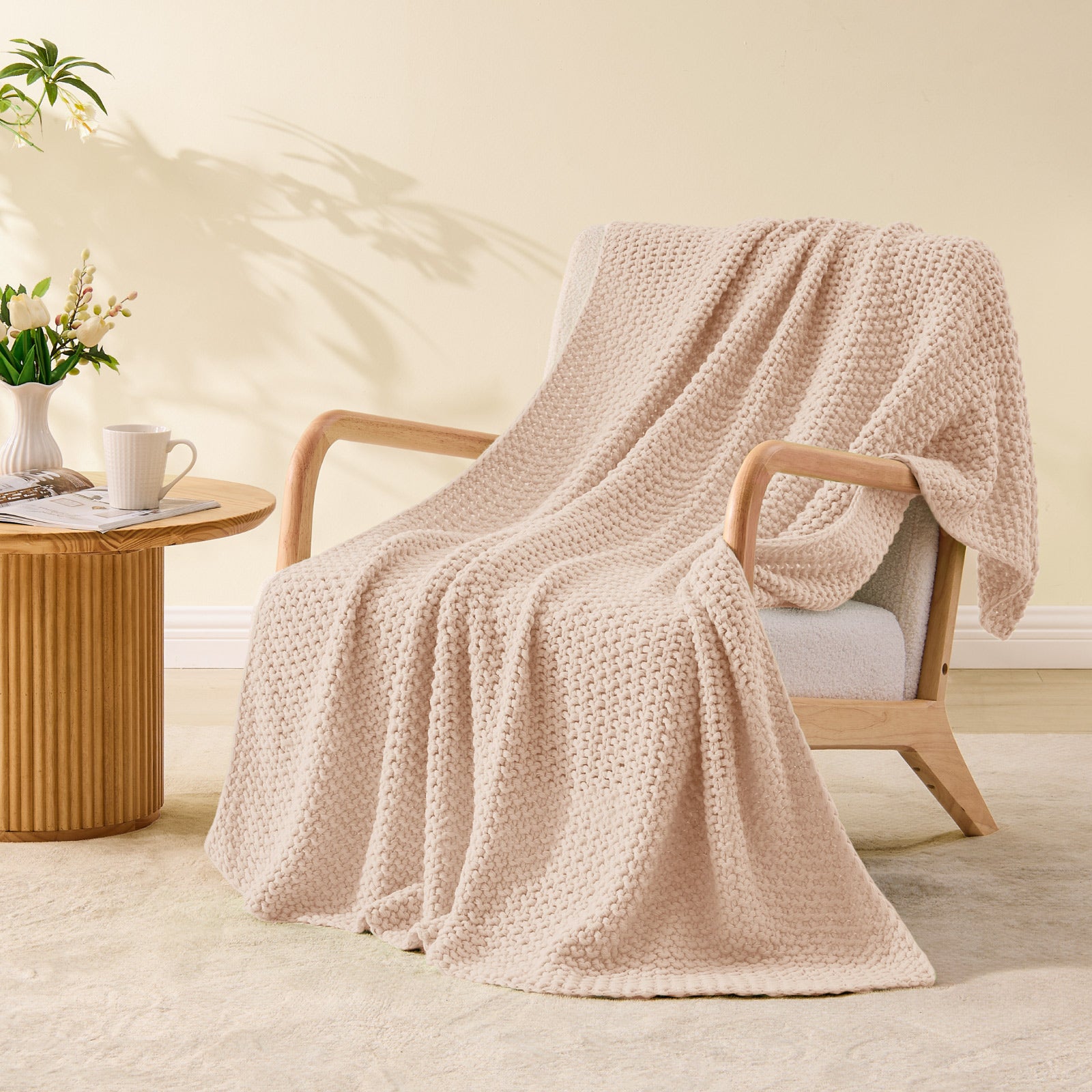 BEDELITE Chunky Cable Knit Throw Blanket - Acrylic Chunky Knitted Blankets - Super Soft Cozy Blanket for Sofa Couch Bed Room Home Decor Gift for Women