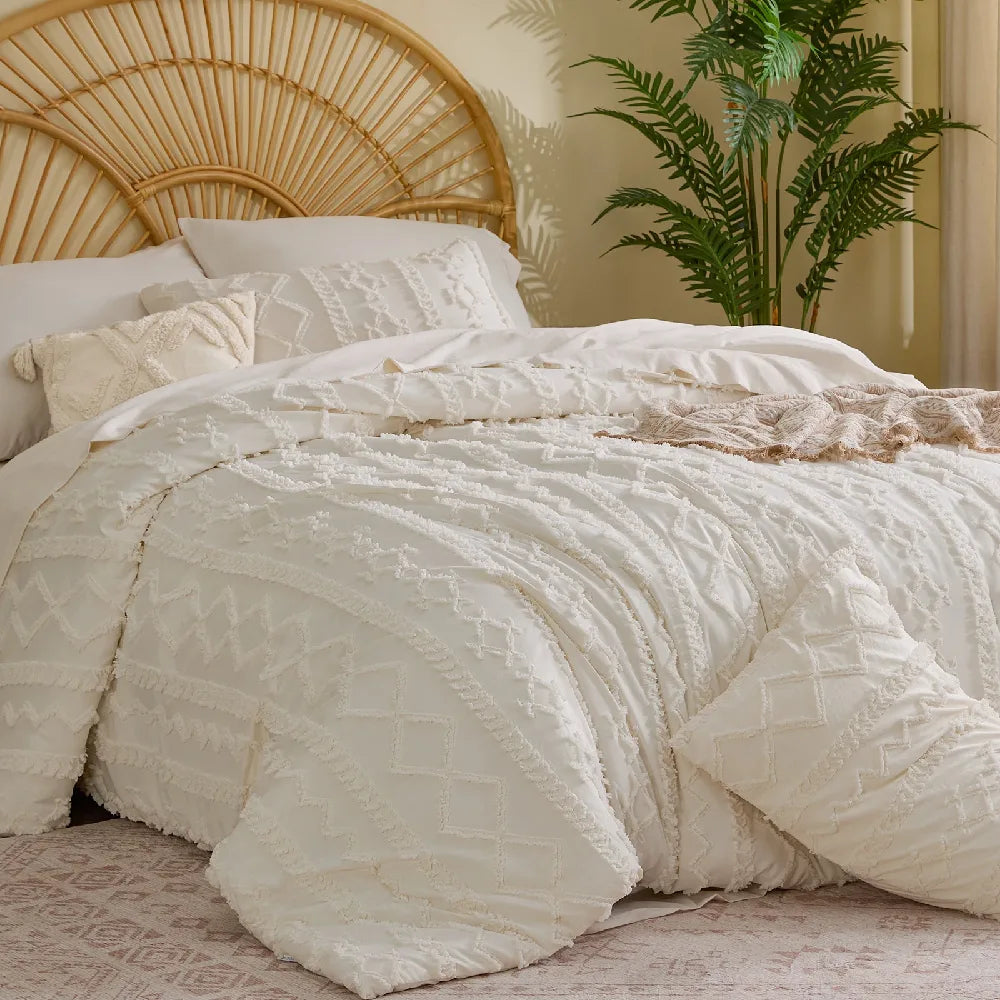 Tufted Boho Farmhouse Comforter Set Cream color king size