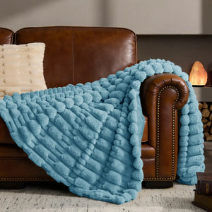BEDELITE Faux Fur Blue Throw Blanket