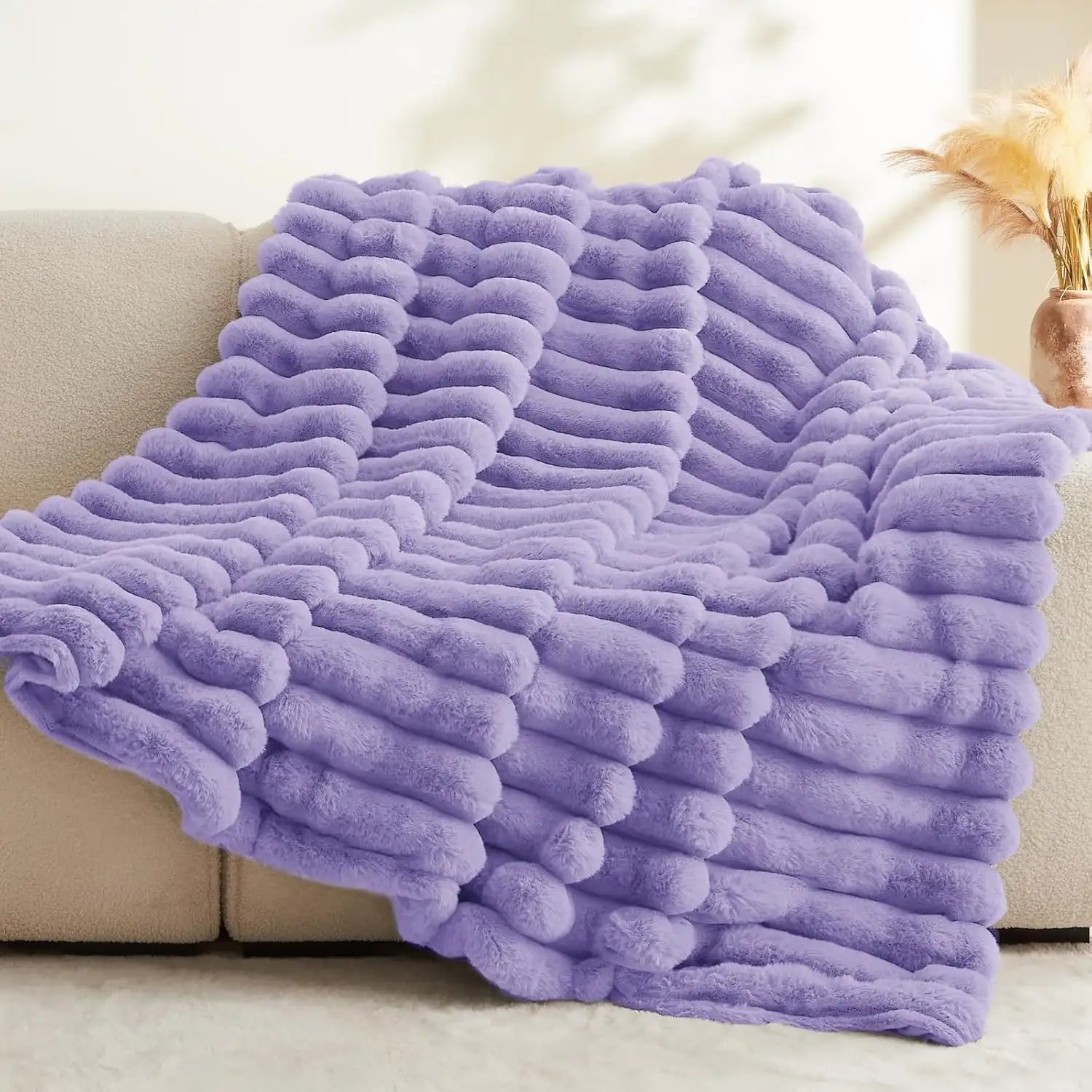 BEDELITE Faux Fur Throw Blanket lavender