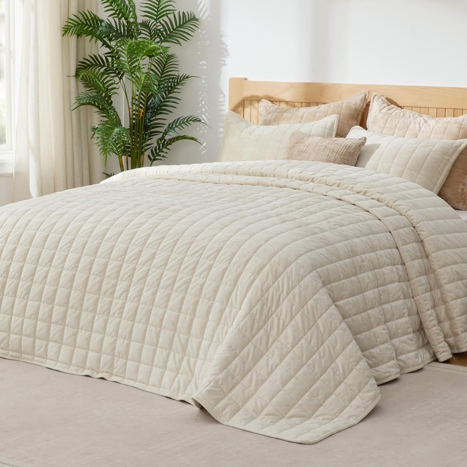 Luxury Velvet Comforter Bedding Set
