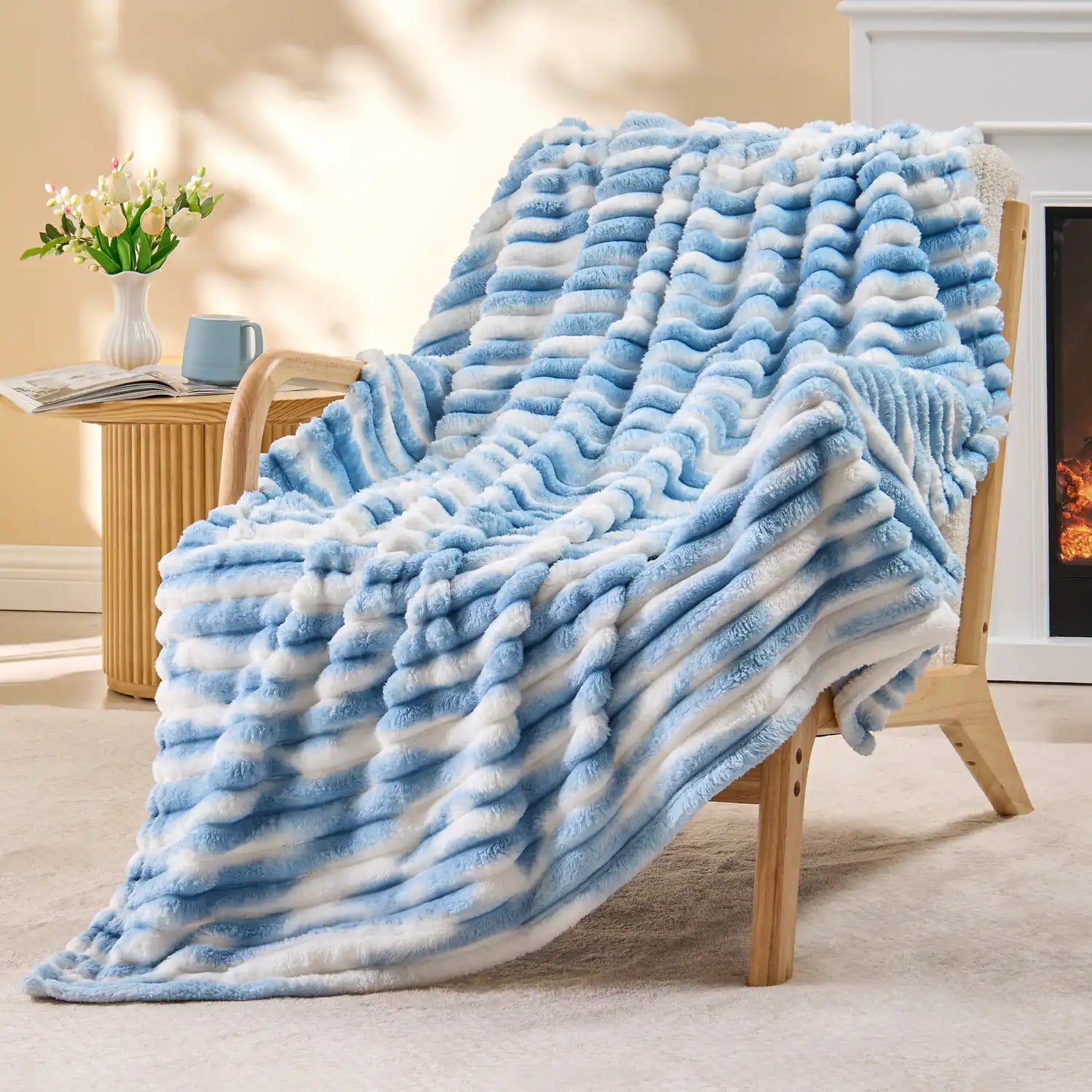 Decorative Tie-dye Blue Striped Blanket