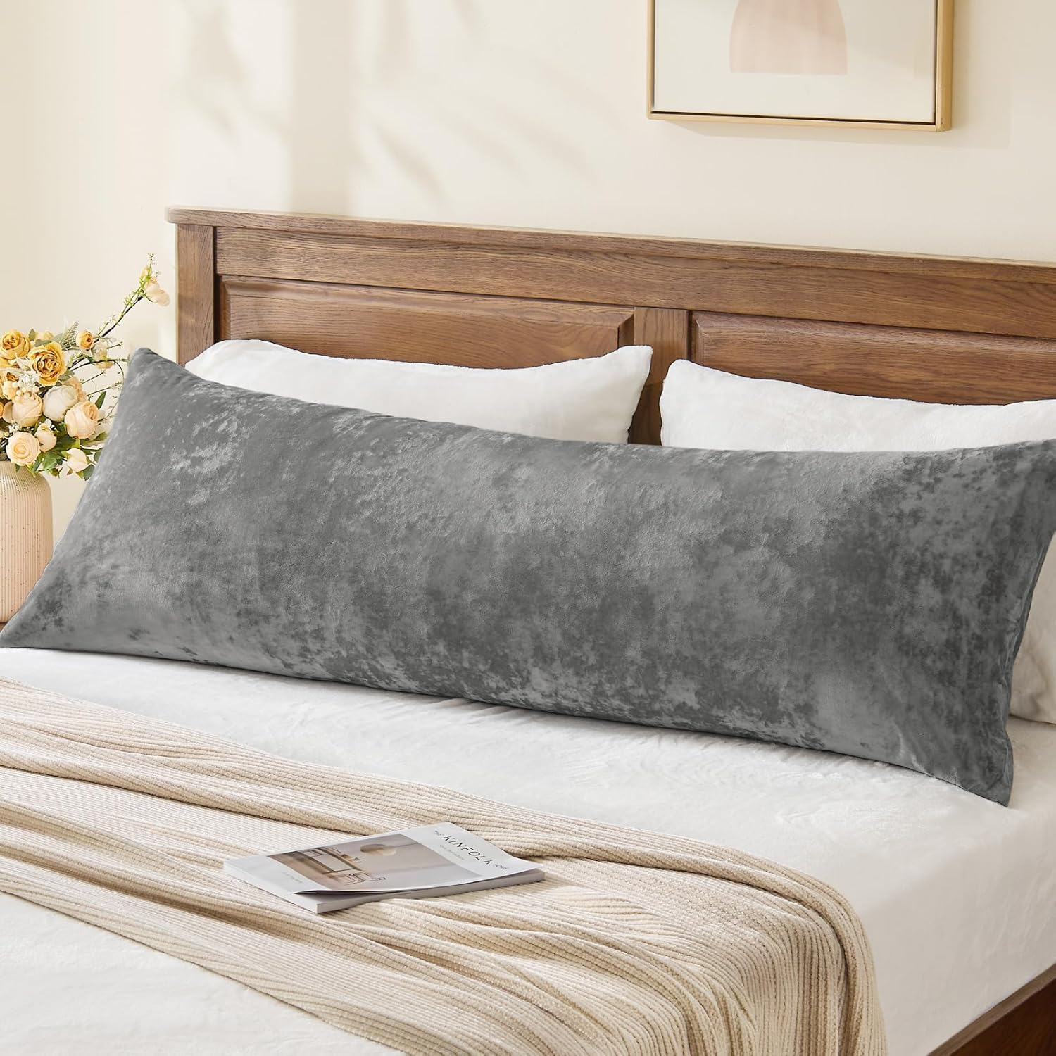  Velvet Fitted Sheet and Pillowcases Set