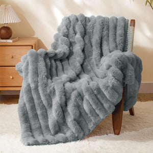 Luxurious 3D Striped Fluffy Blanket Grey