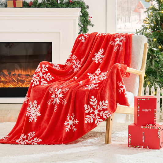 BEDELITE Christmas Throw Blanket– Cozy Holiday Blanket with Red Snowflake Design, Soft Lightweight Fleece Christmas Blanket for Couch & Bed, Festive Home Décor & Gift