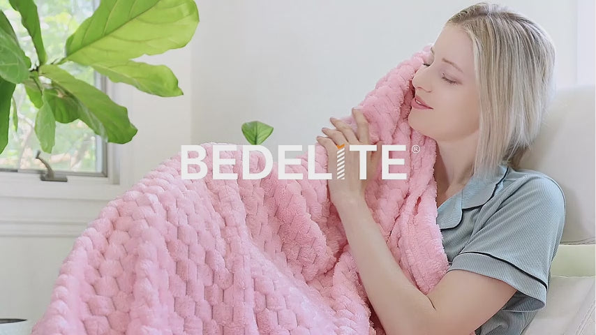 BEDELITE 3D Checkered Fluffy Fuzzy Fleece Blanket